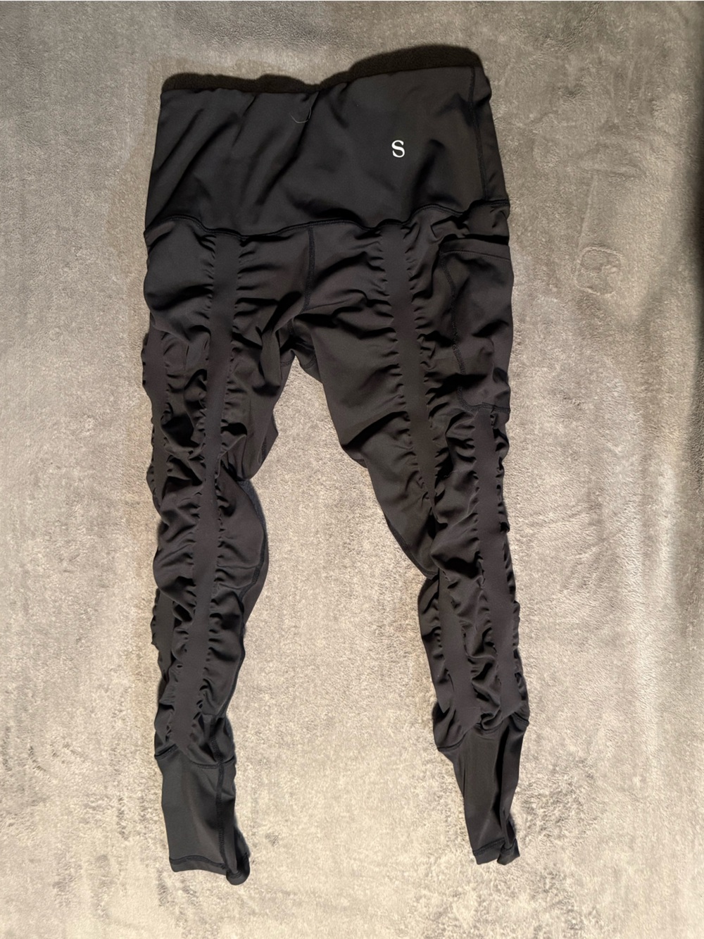 Skinnify Brand Medium Women’s Black Resistance Band Active Leggings with pockets